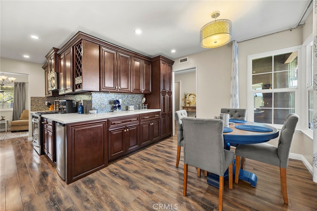 324 Rio Grande Ave