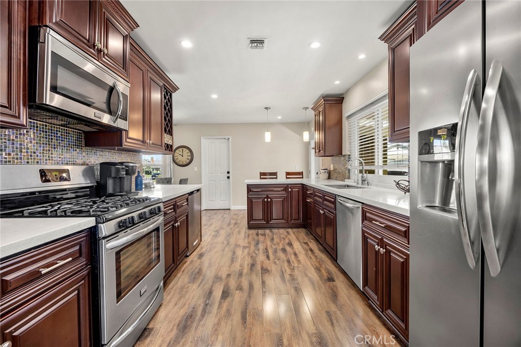 324 Rio Grande Ave