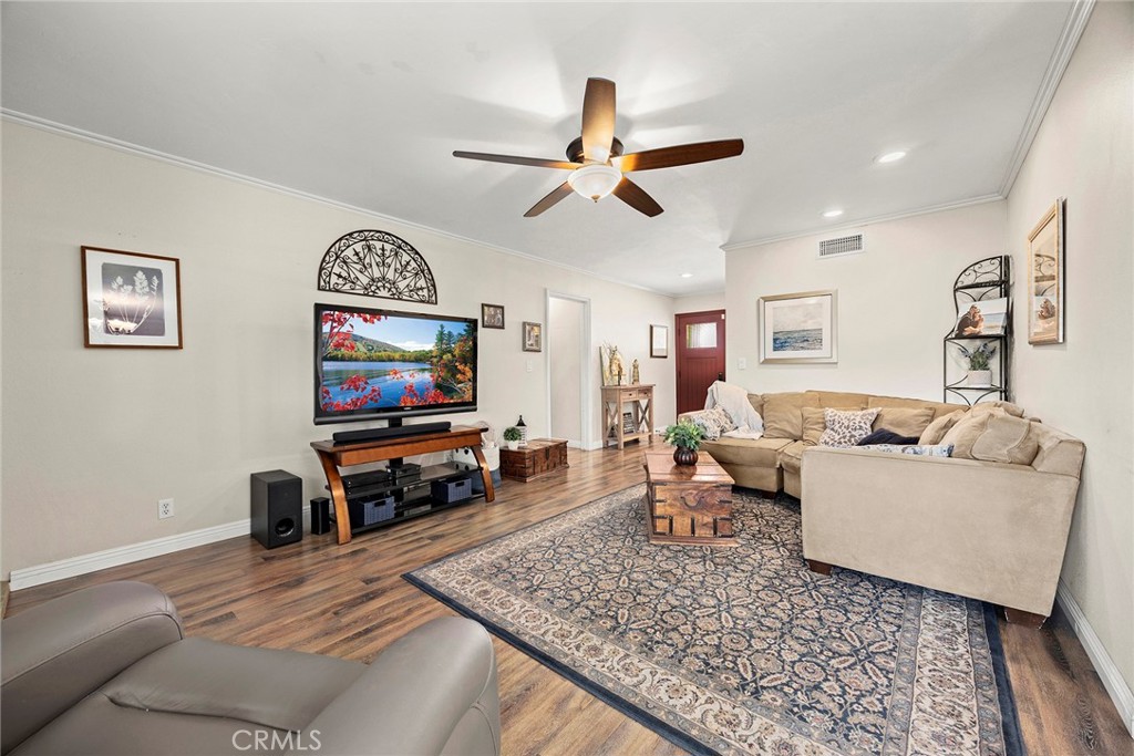 324 Rio Grande Ave