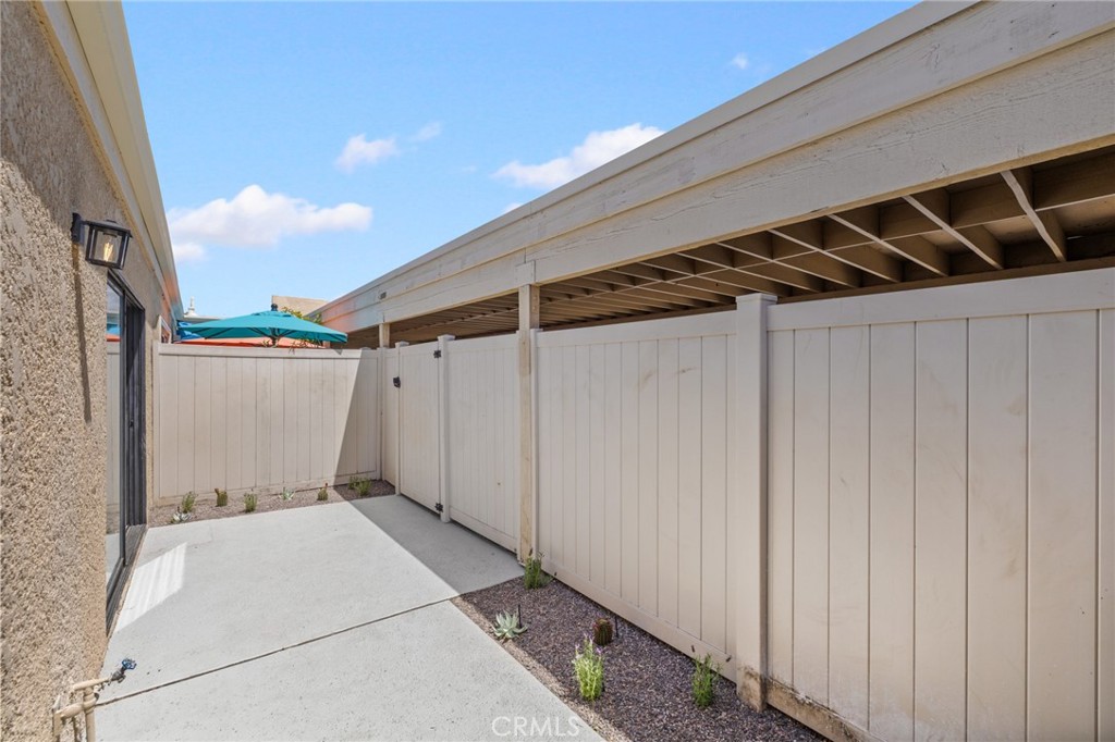 69745 Encanto Court