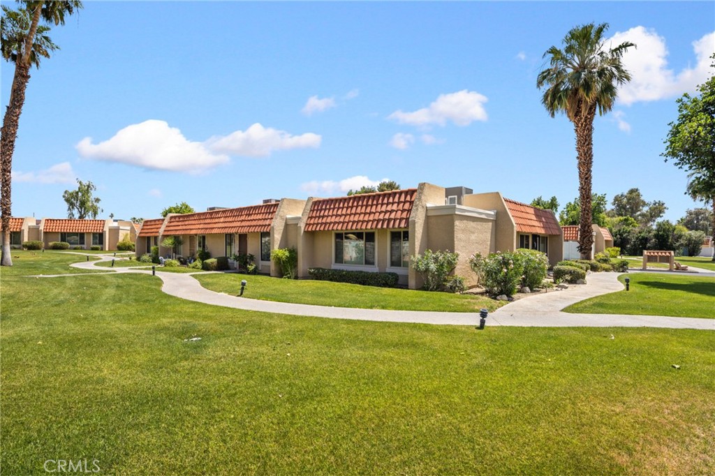 69745 Encanto Court