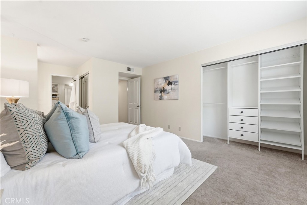 1 Oak Spring Ln 230