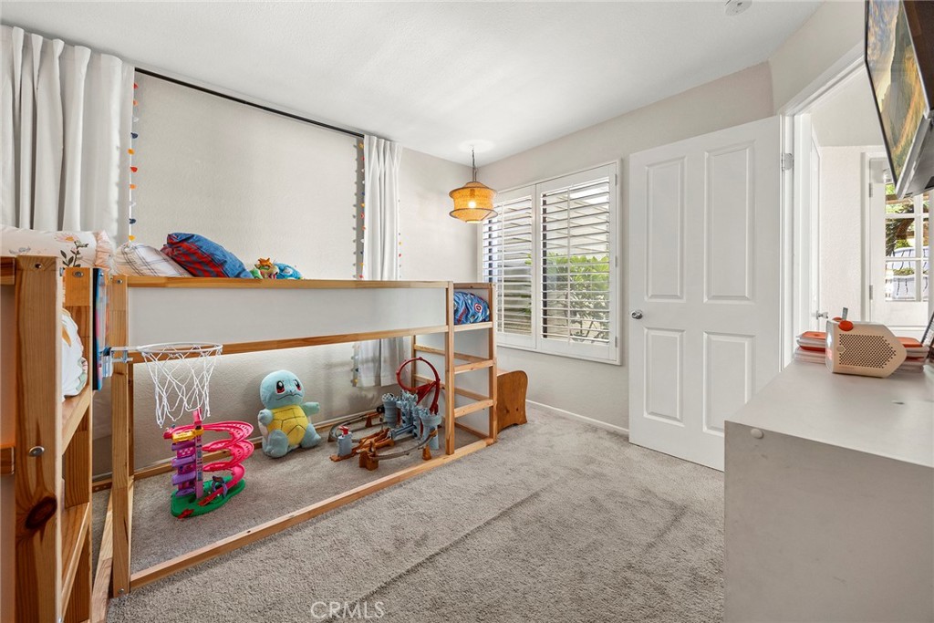 1 Oak Spring Ln 230