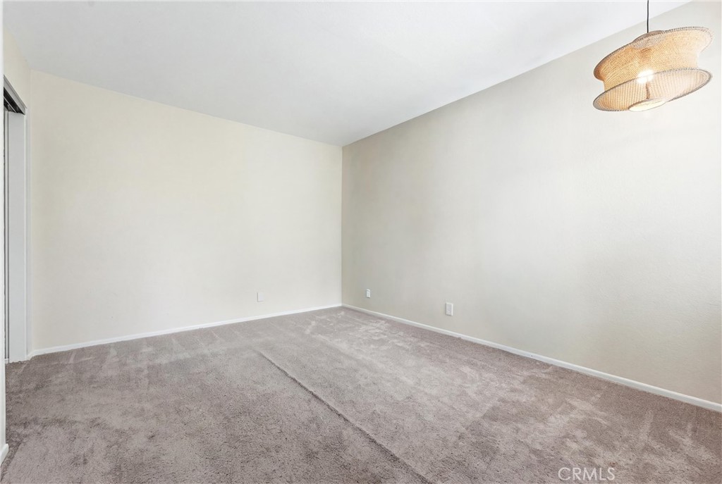1 Oak Spring Ln 230
