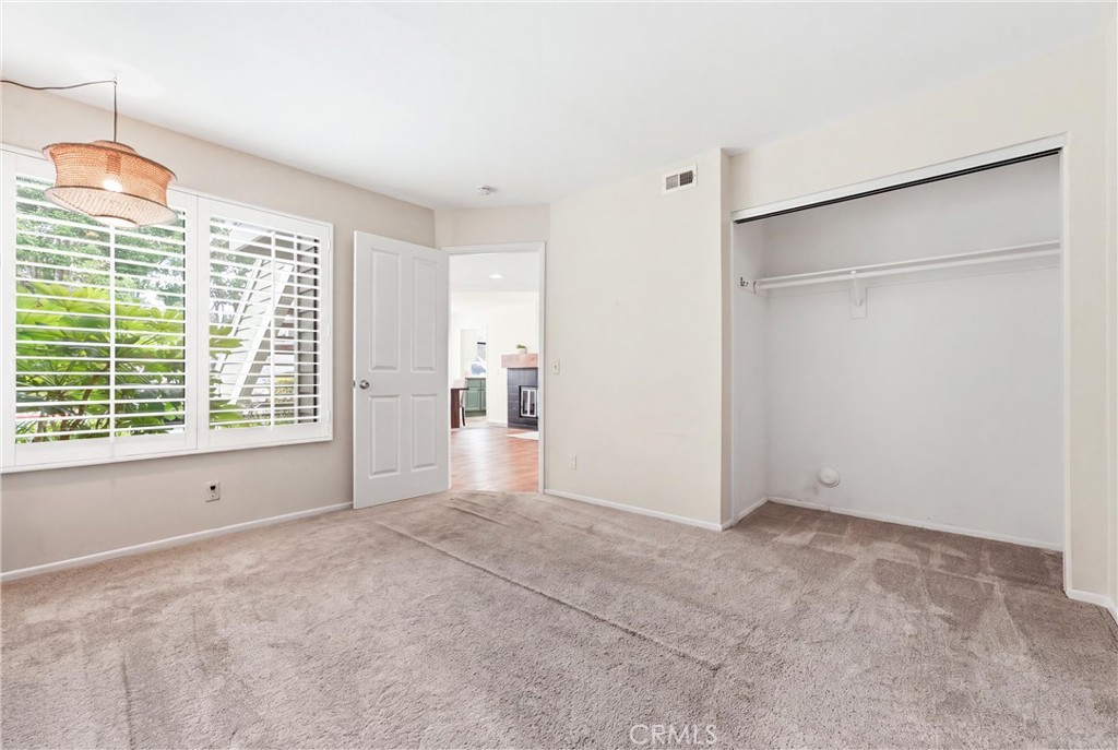 1 Oak Spring Ln 230