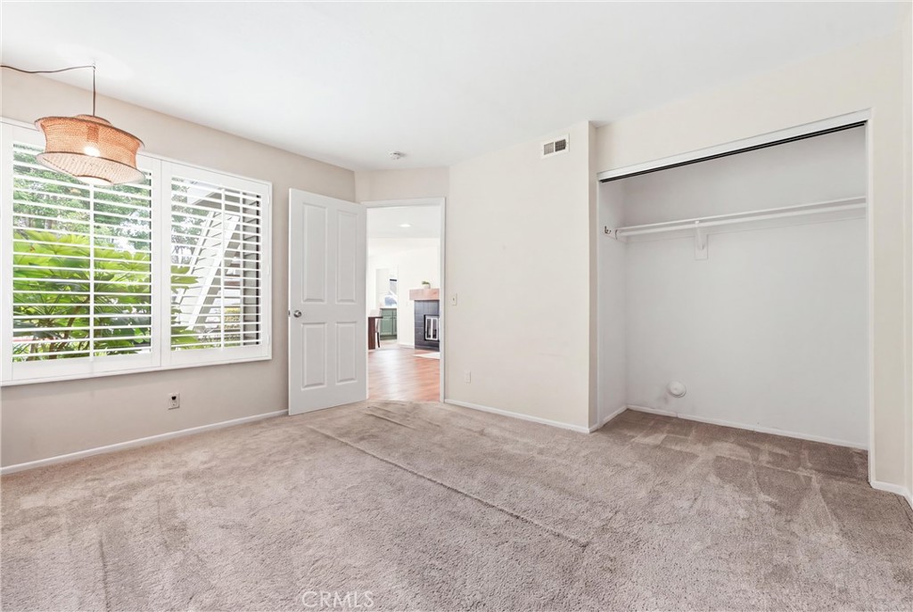 1 Oak Spring Ln 230