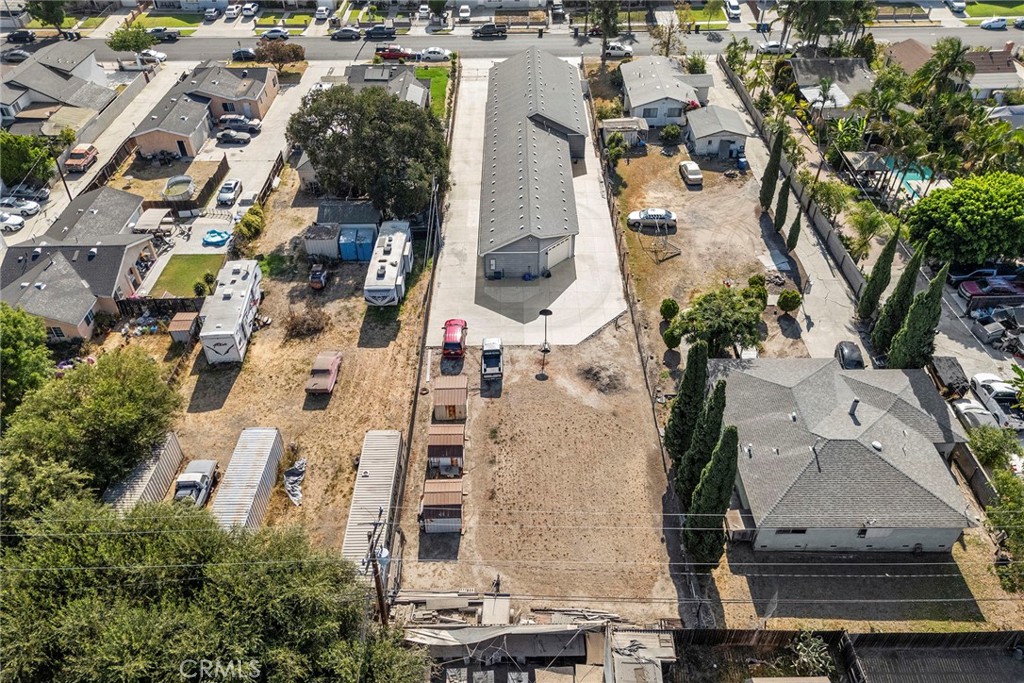 10909 Leland Ave