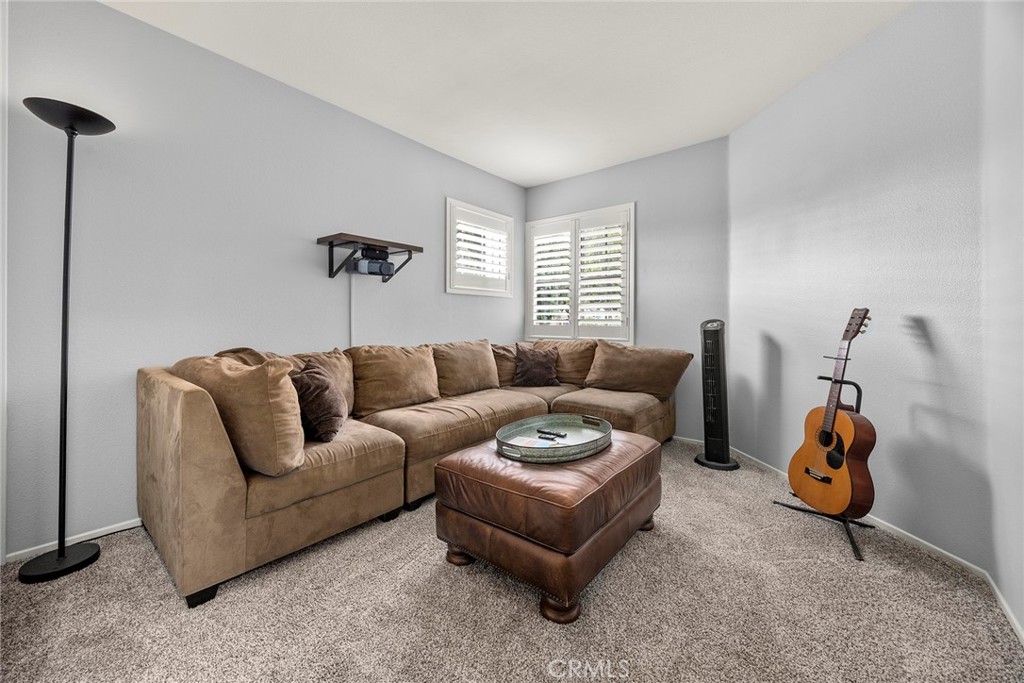 1718 Fairmont Dr