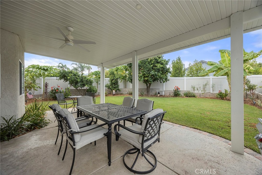1718 Fairmont Dr