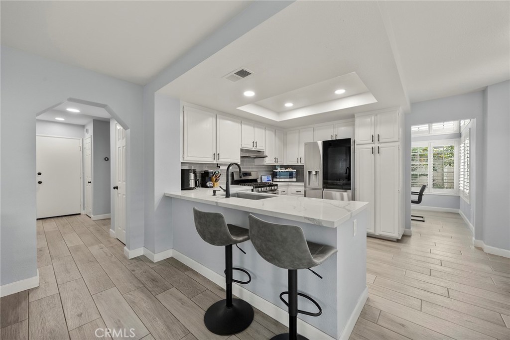 1718 Fairmont Dr