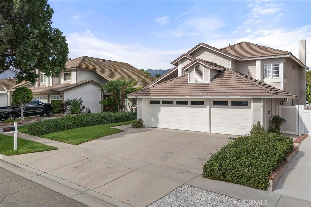 1718 Fairmont Dr