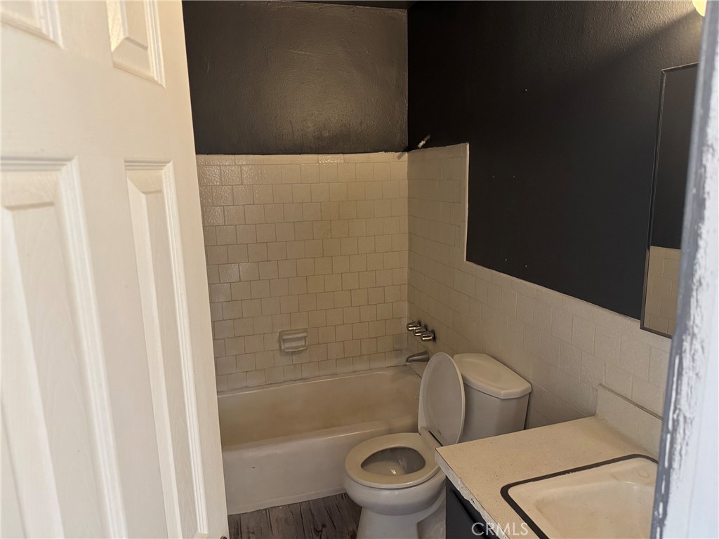 7223 Pickering 6