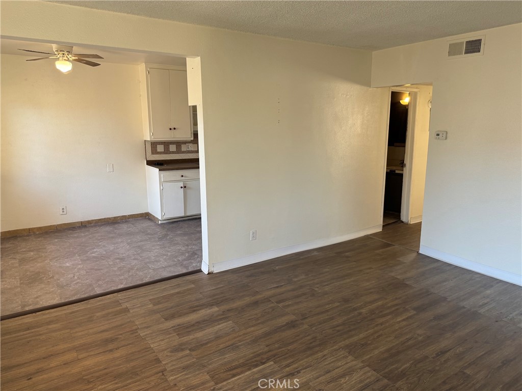 7223 Pickering 6