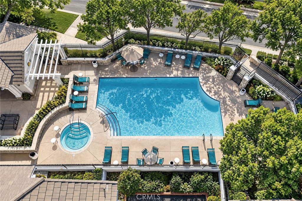 511 N Pageant A