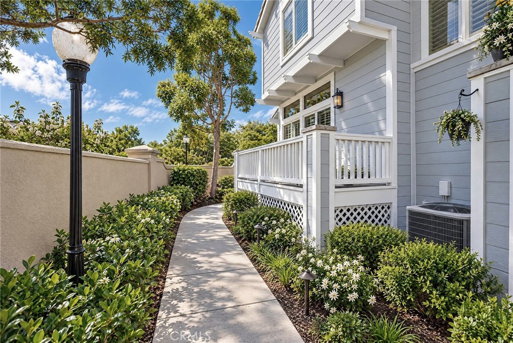 511 N Pageant A