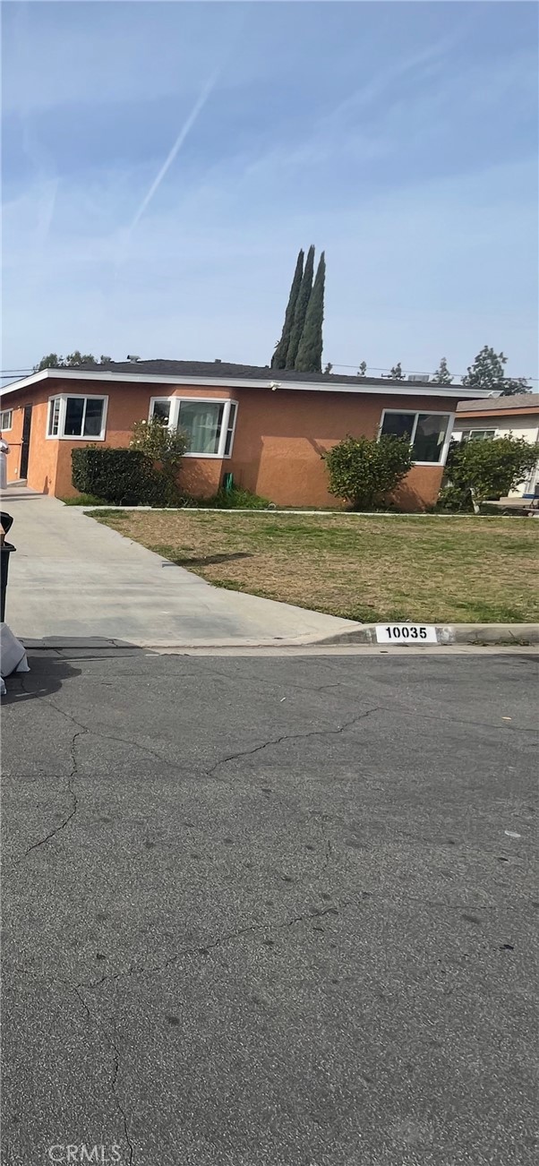 10035 Ben Hur Avenue