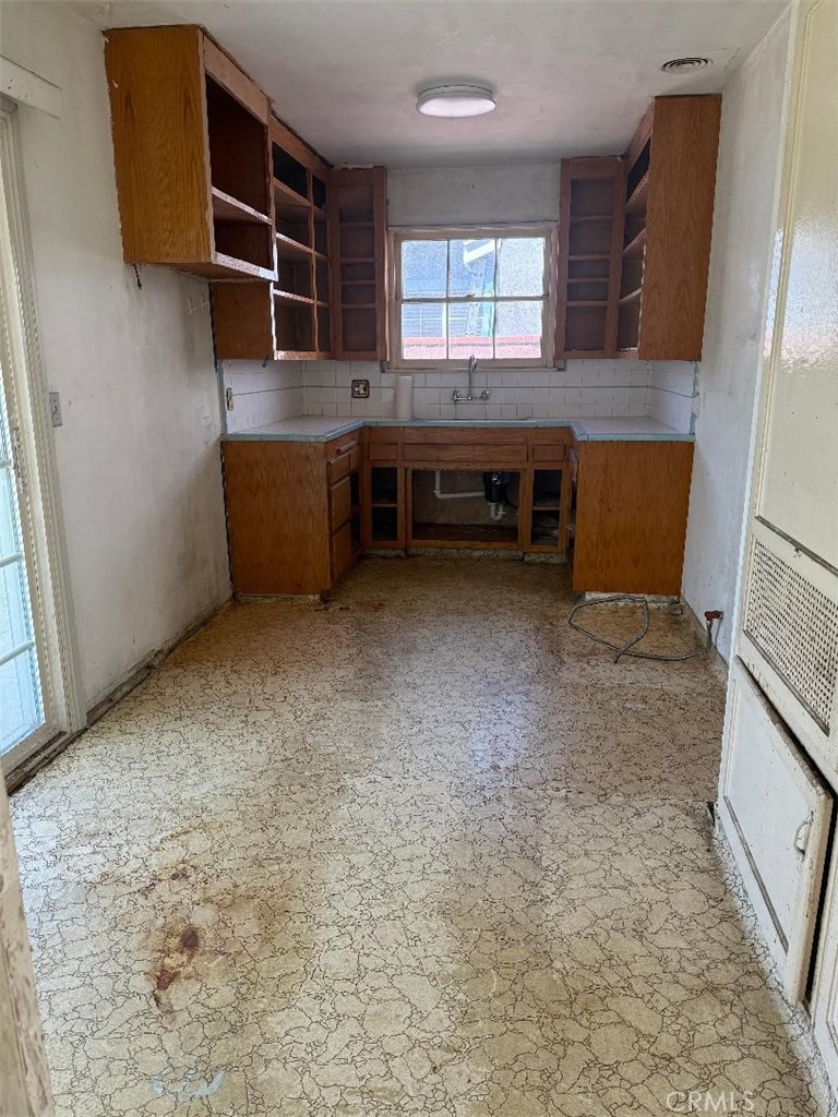 10623 Orr And Day Road