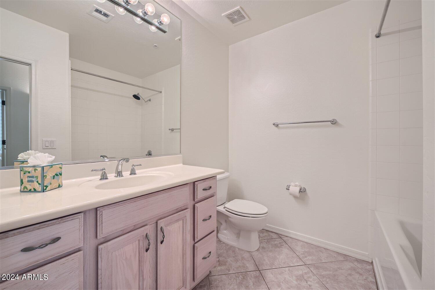 11000 N 77TH Place, 1034