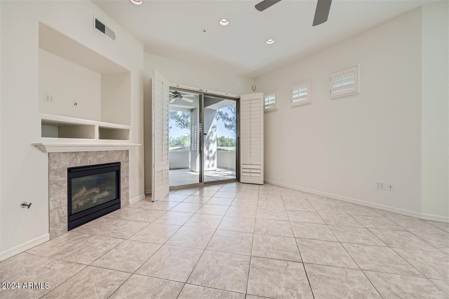 11000 N 77TH Place, 1034