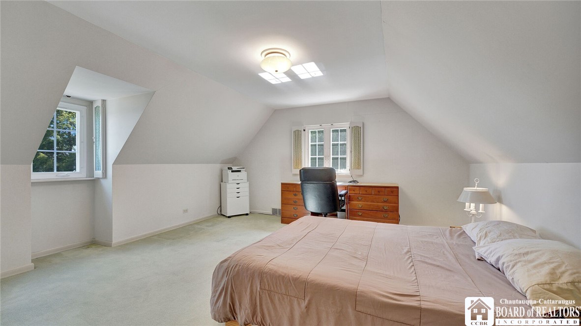 125 East Terrace Avenue