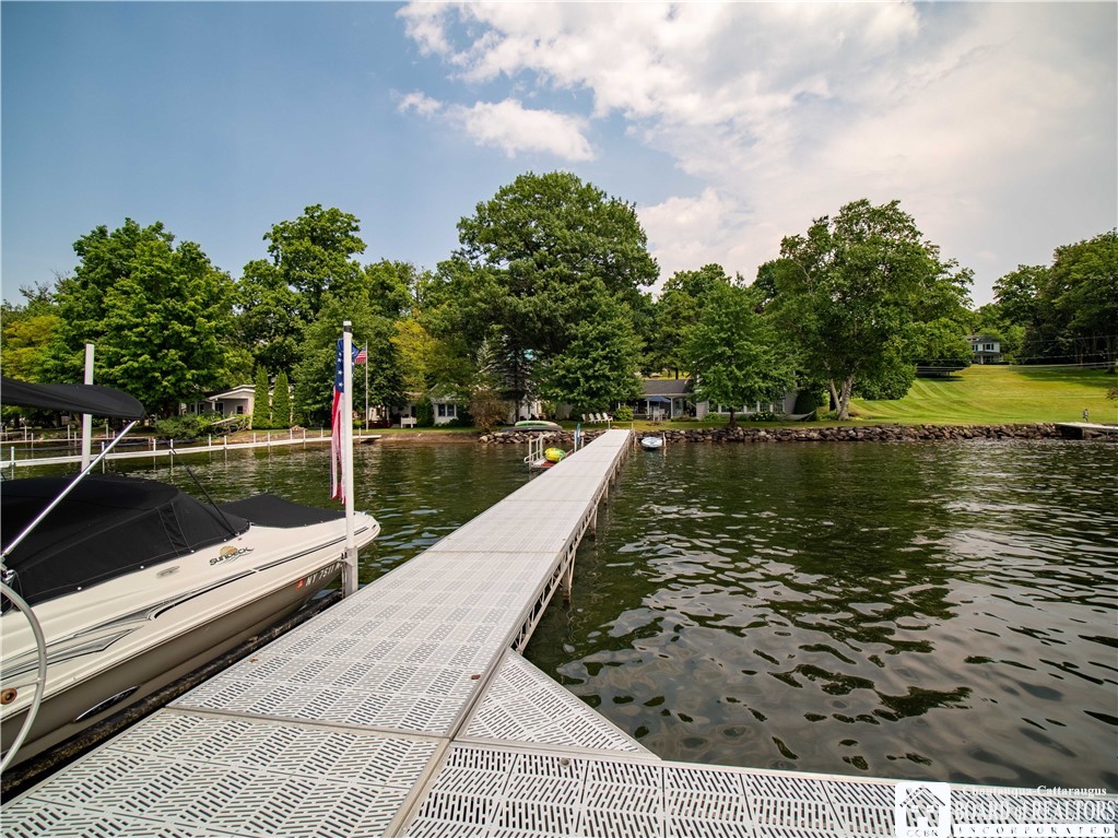 223 Lakeside Drive