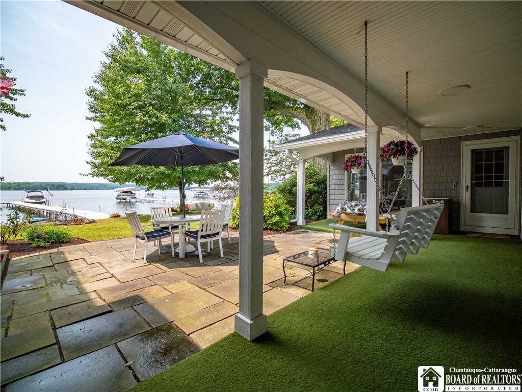 223 Lakeside Drive