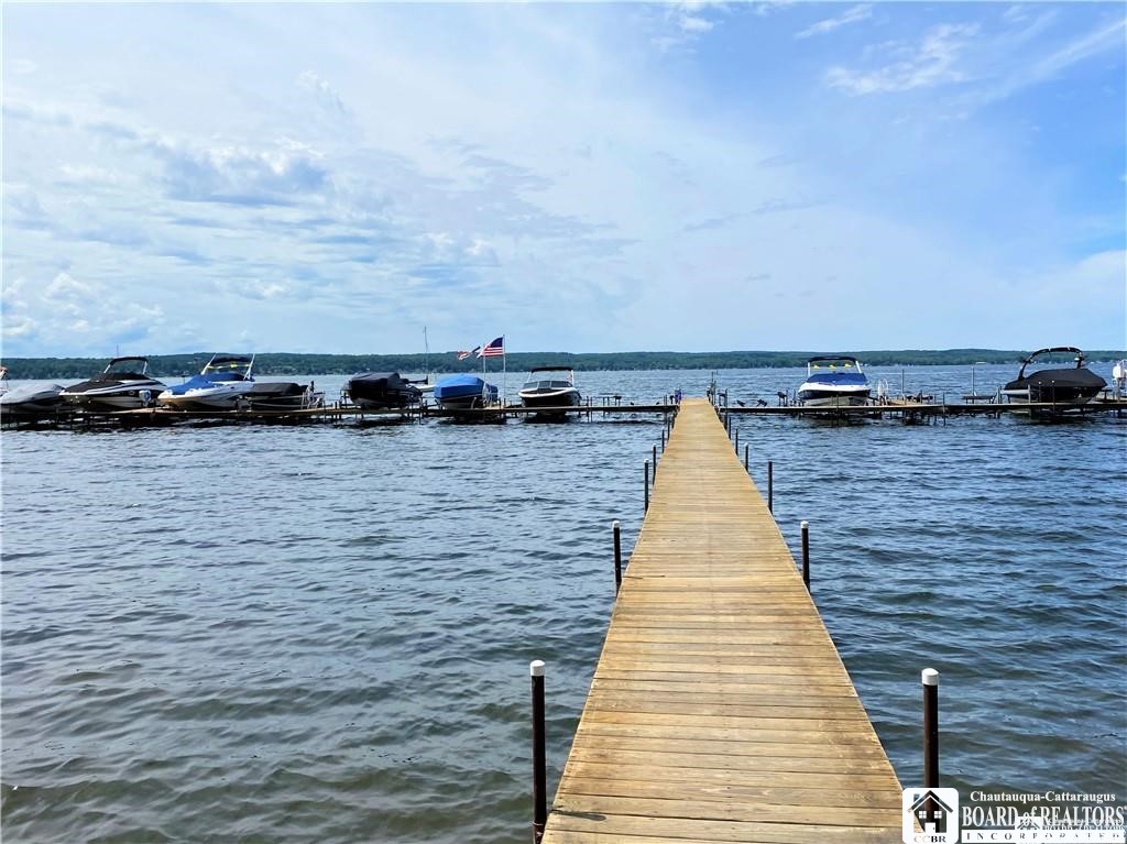 5301 East Lake Road 11