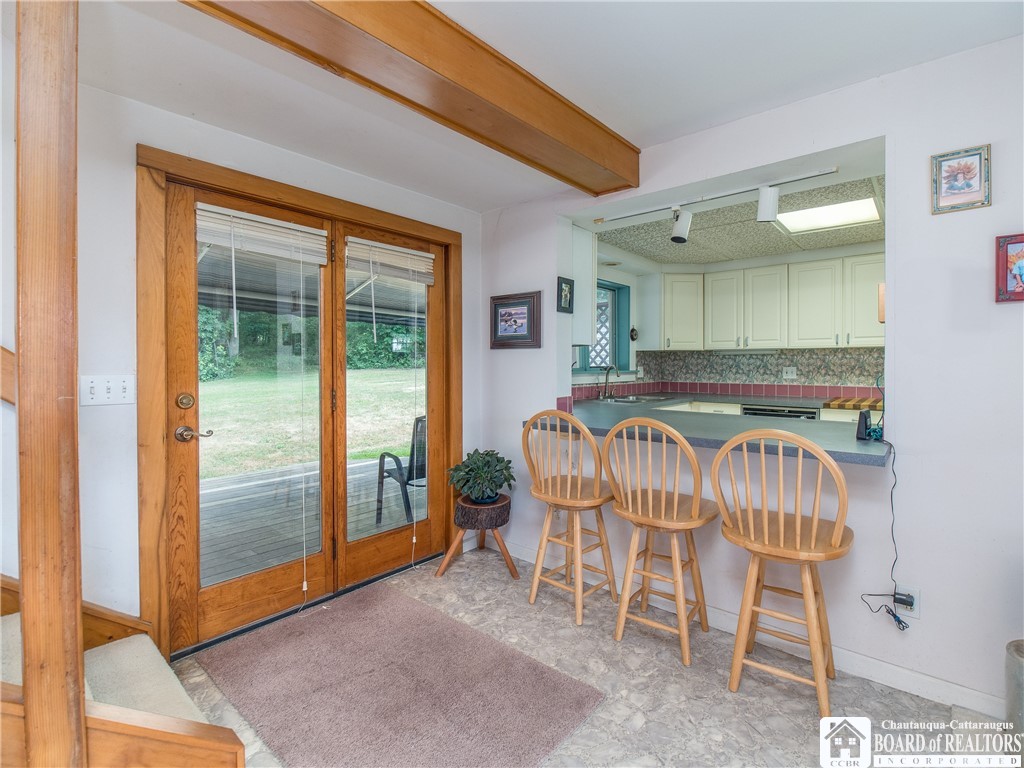 5574 Weaver Road