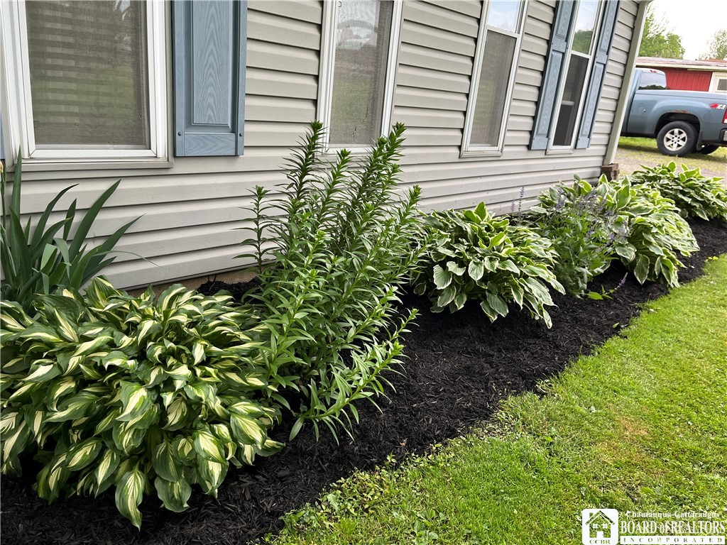 10391 West Side Hill Road