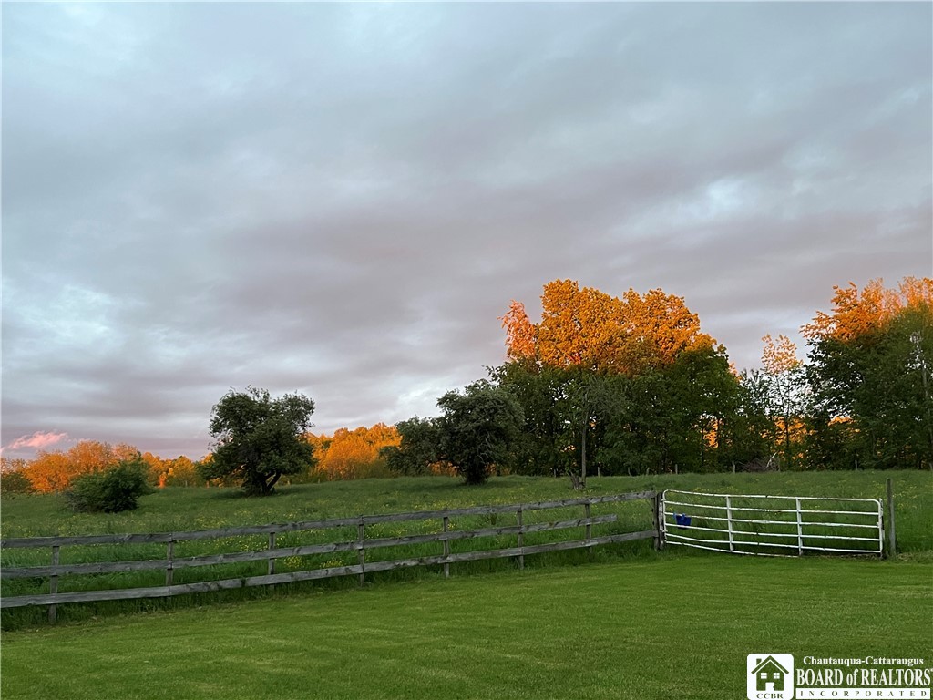 10391 West Side Hill Road