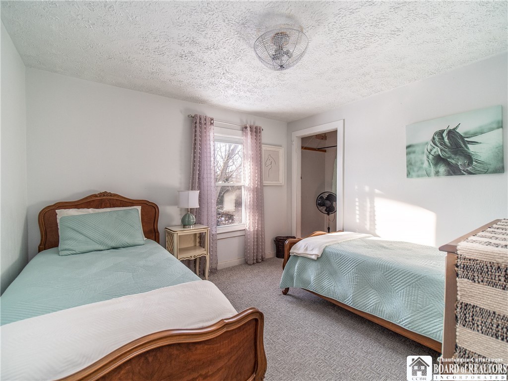 10391 West Side Hill Road