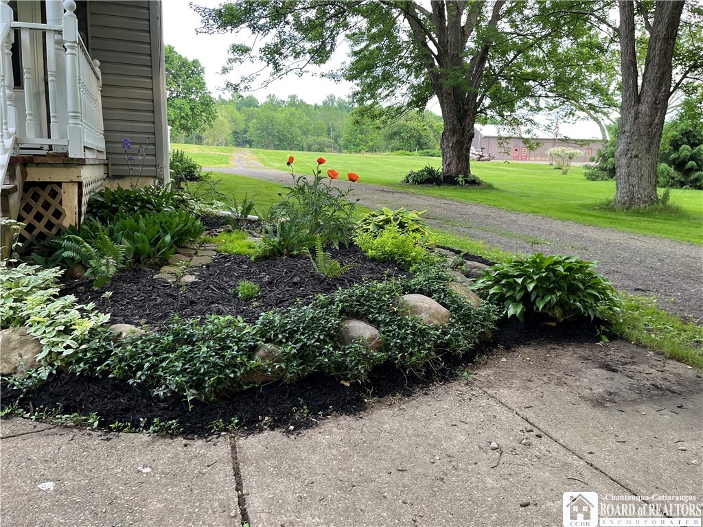 10391 West Side Hill Road