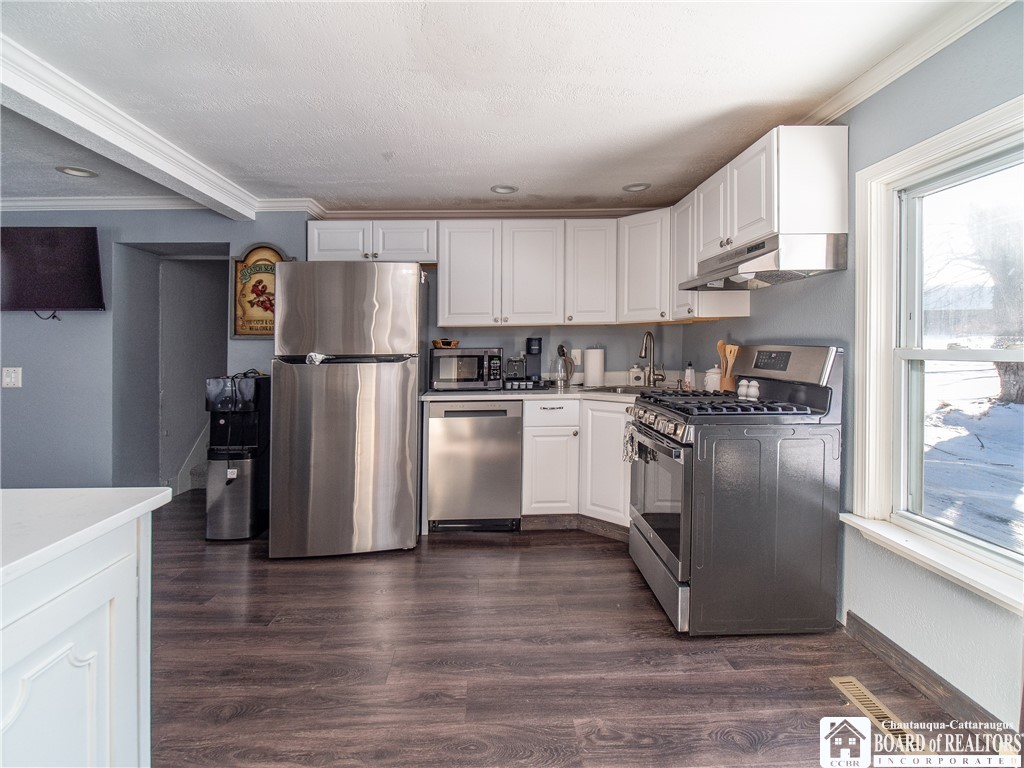 10391 West Side Hill Road