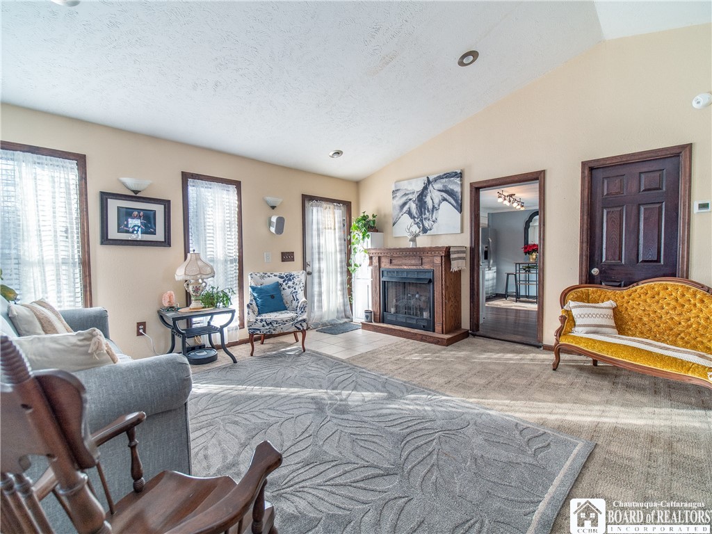 10391 West Side Hill Road