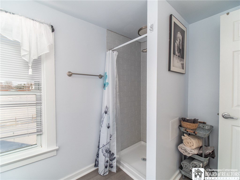 10391 West Side Hill Road