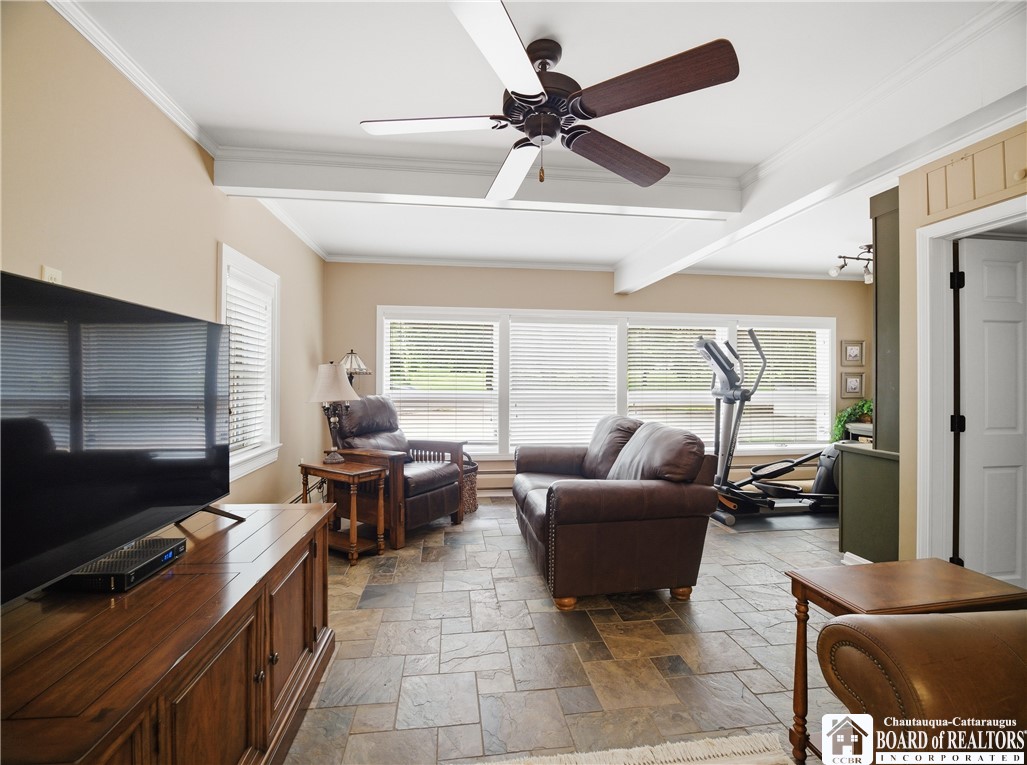 3239 Driftwood Road