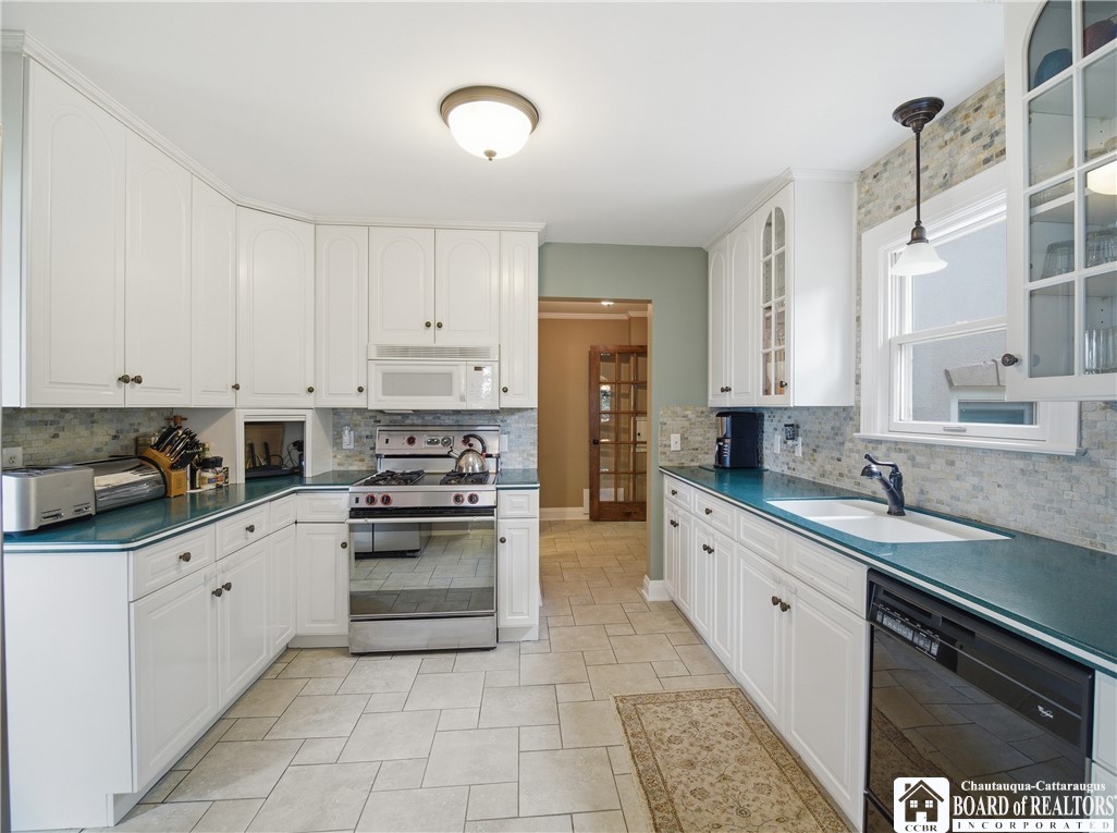 3239 Driftwood Road