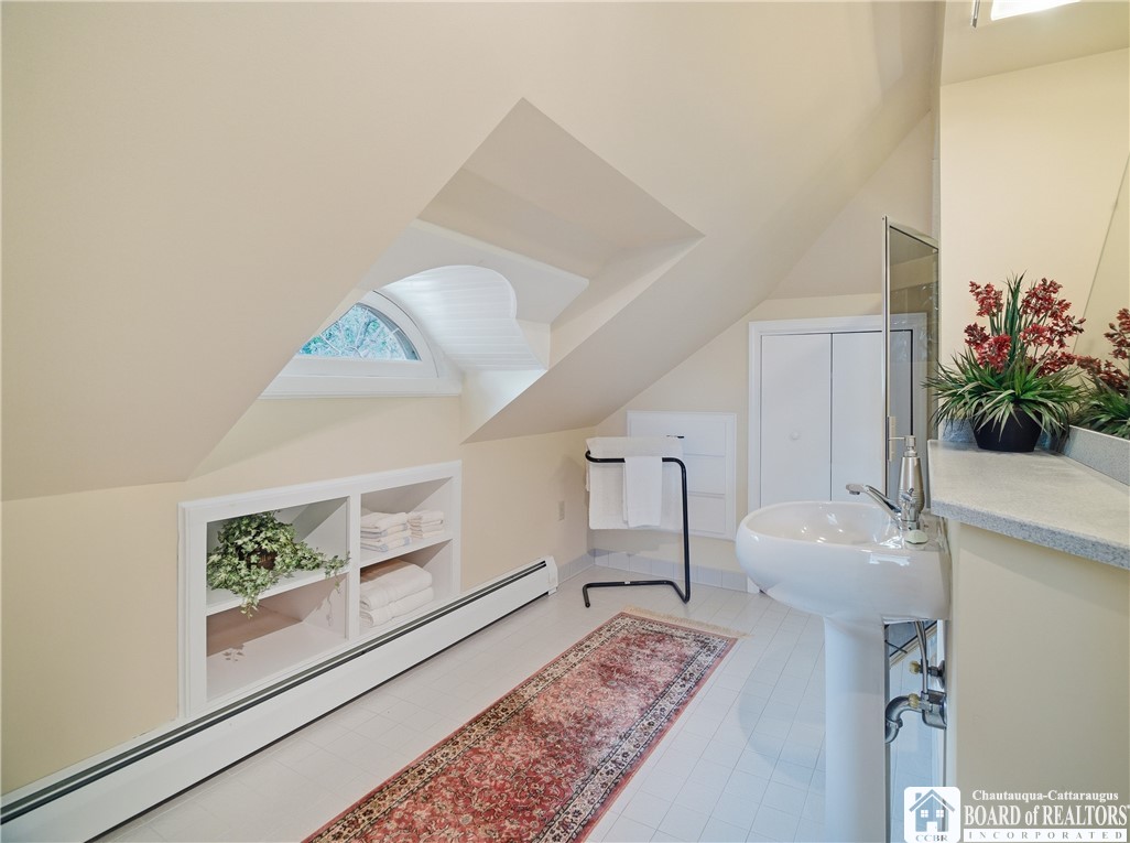 3239 Driftwood Road