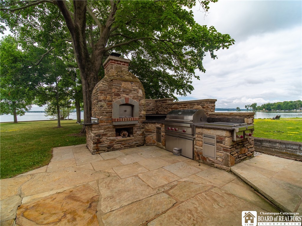 3239 Driftwood Road