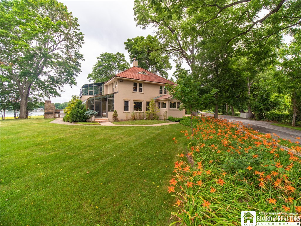 3239 Driftwood Road