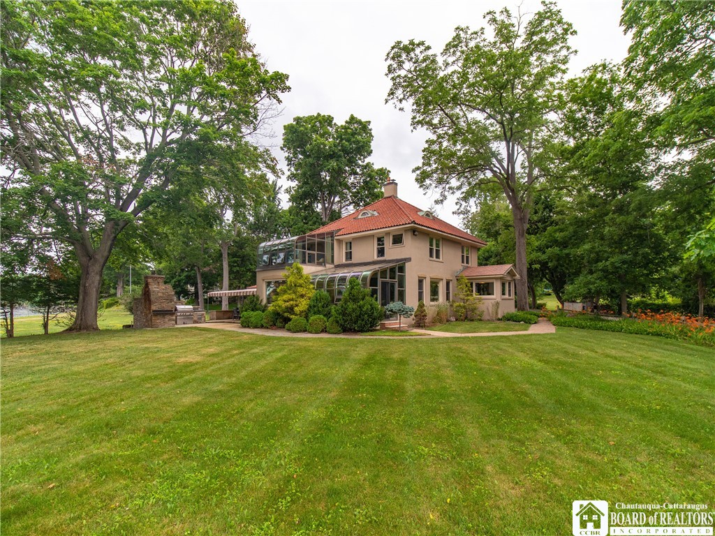 3239 Driftwood Road