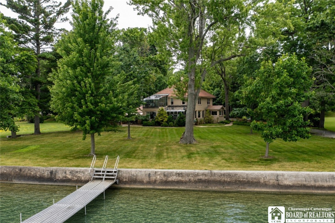 3239 Driftwood Road