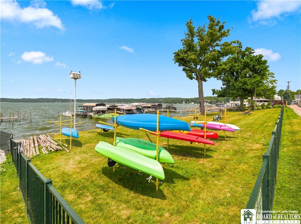 50 Lakeside Drive B201