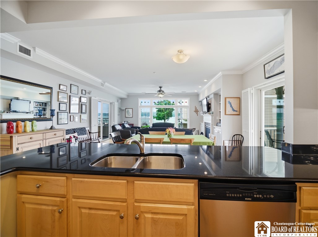50 Lakeside Drive B201