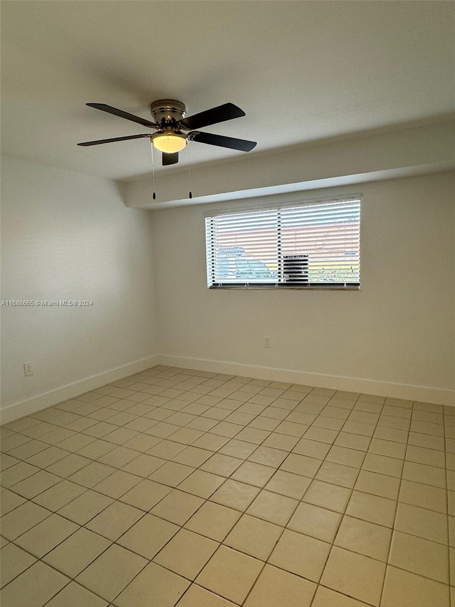 180 Royal Palm Rd # 112