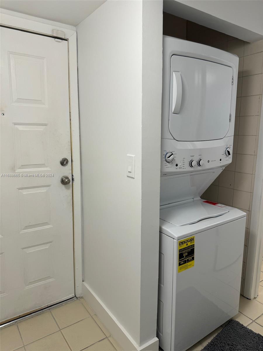 180 Royal Palm Rd # 112