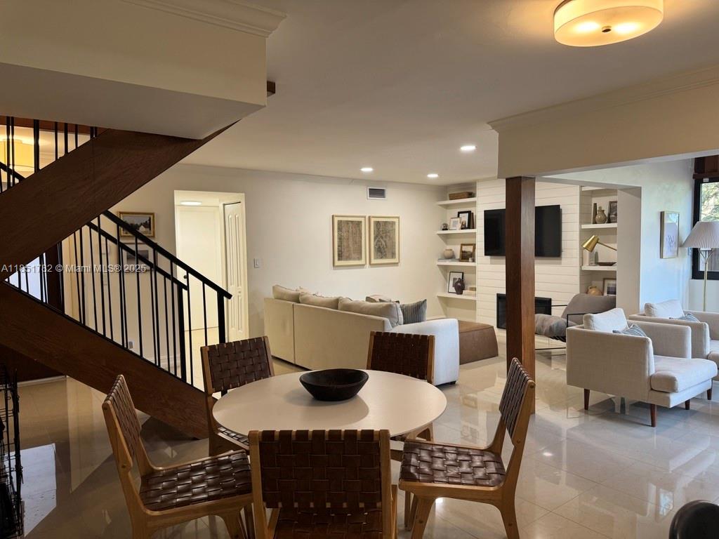 46 Chestnut Cir # 46