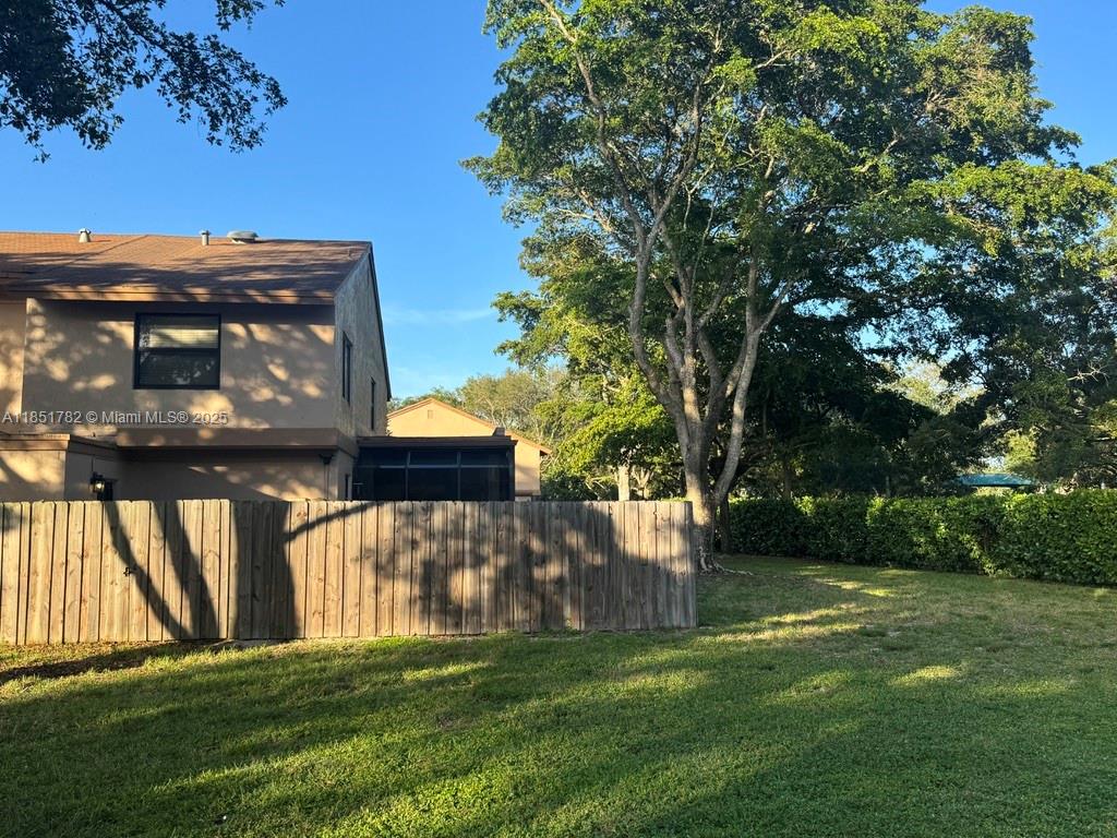 46 Chestnut Cir # 46