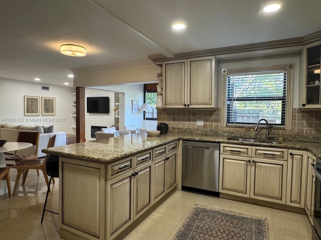 46 Chestnut Cir # 46