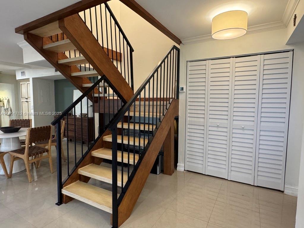 46 Chestnut Cir # 46